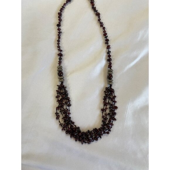 VTG Beautiful Garnet Gemstone Hand knotted Necklace Multi Strand Teared 32” - Picture 4 of 9